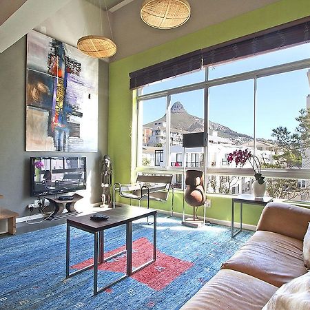 Berkeley Square Apartment Кейптаун Екстериор снимка